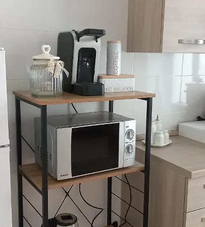 Vanilla House * מולפטה